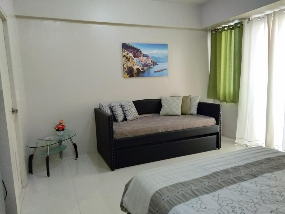 One Palm Tree Villas Close To Manila Airport - Terminal 3 Dış mekan fotoğraf