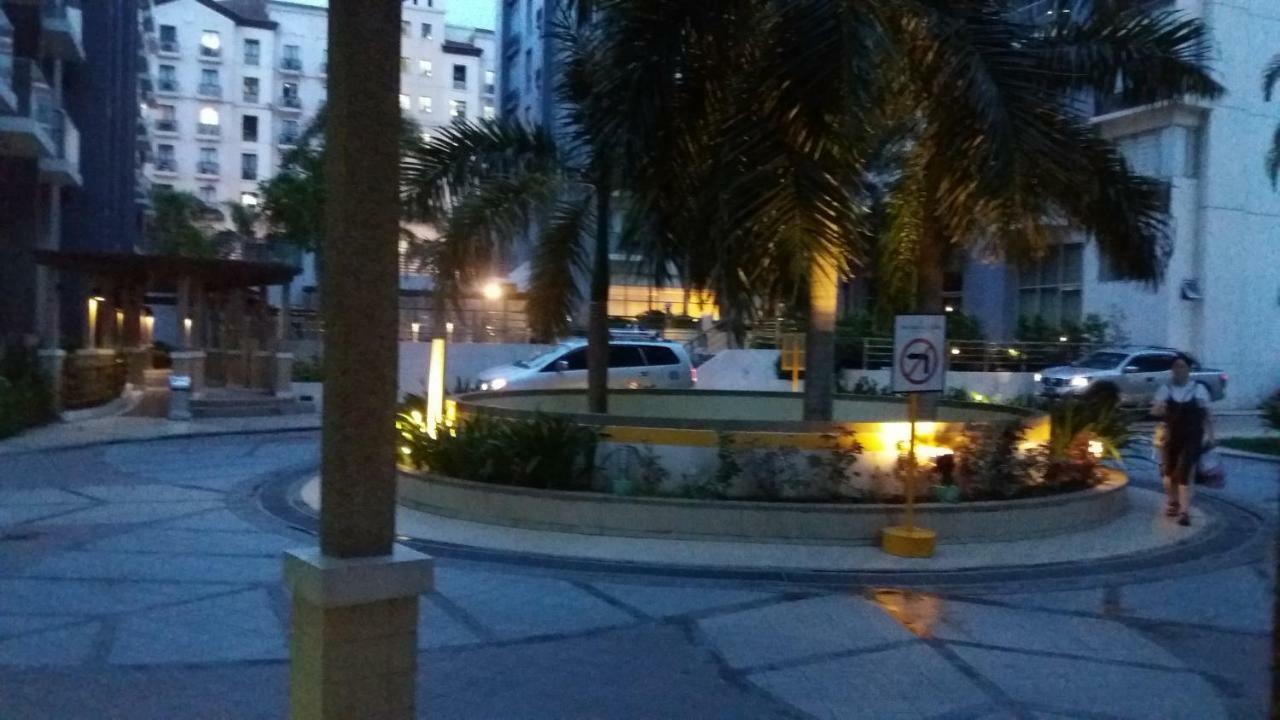 One Palm Tree Villas Close To Manila Airport - Terminal 3 Dış mekan fotoğraf